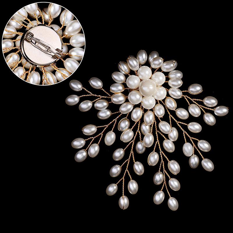Pearl Brooch Pin Snowflake High-end Silk Scarf Buckle Luxury Exquisite Ladies Clothing Accessories Dress Skirt Jewelry zapatos