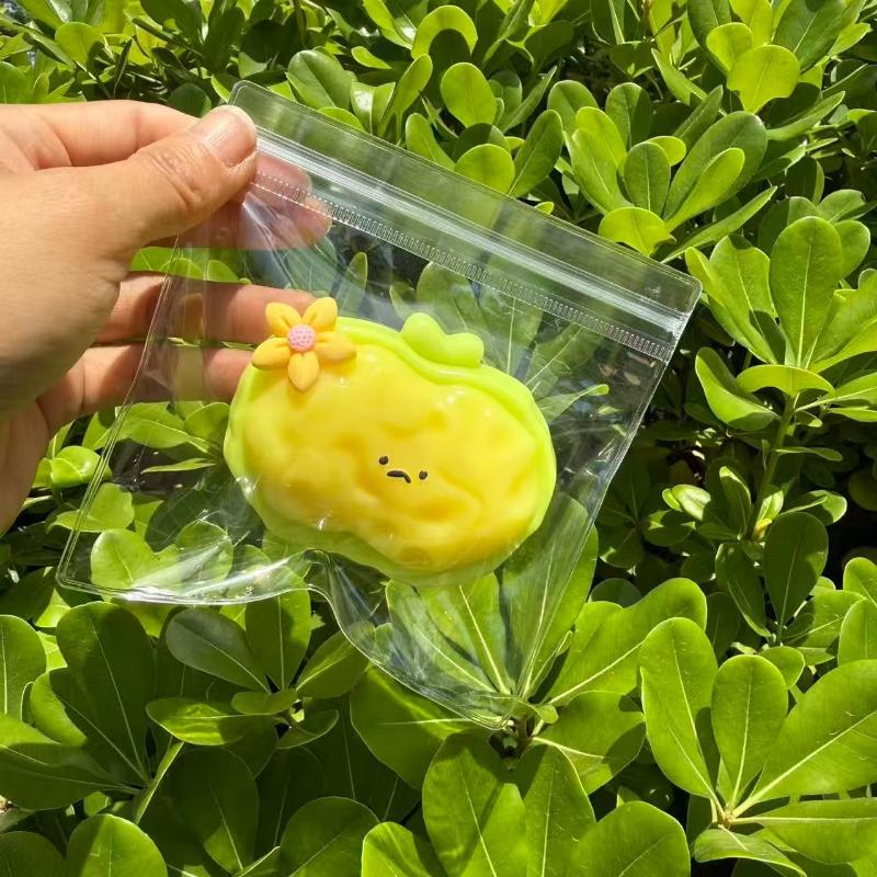 Soft Simulation Cake Squeeze Toy Slow Rebound Realistic Stress Relief Fidget Toy for Kids Travel Companion