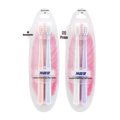 Igiene orale – Spazzolini da denti e raschietti per la pulizia della lingua