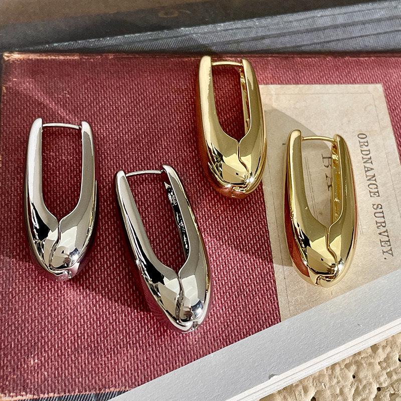 Gold Teardrop Oval Earrings with Unique High-End Minimalist Design