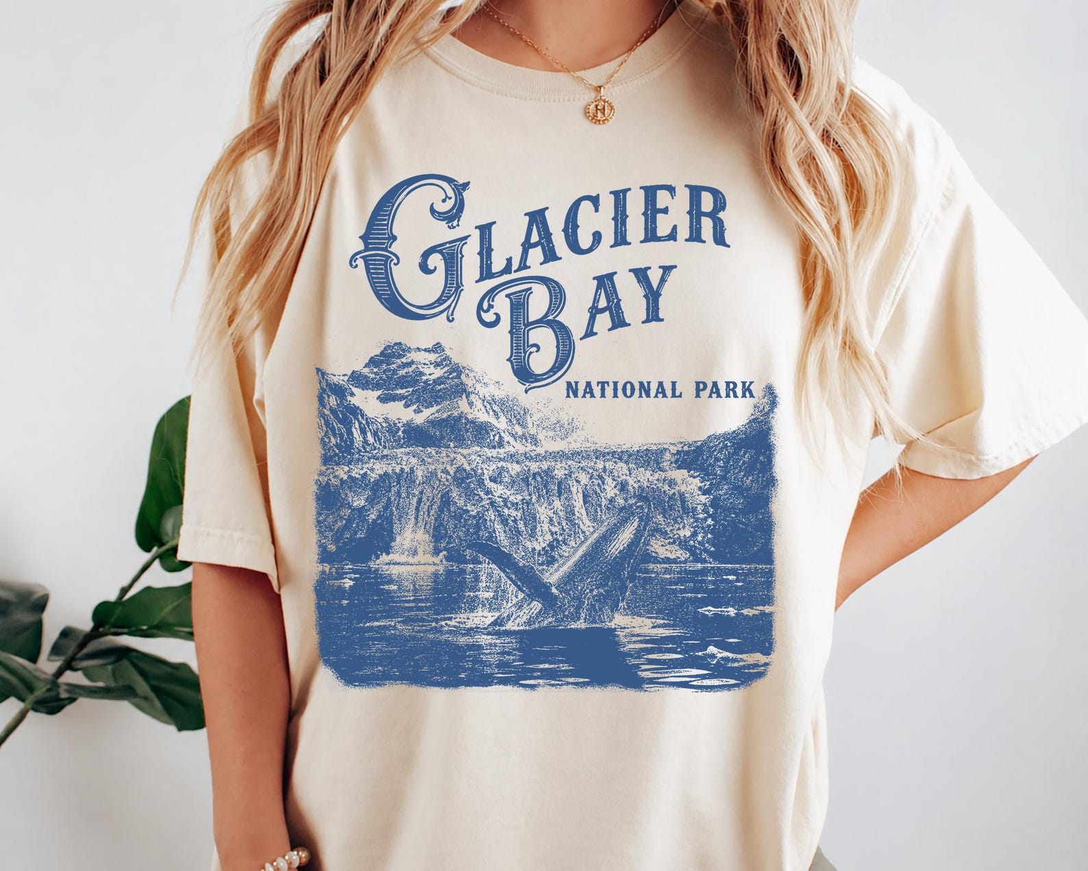 Glacier Bay National Park Whale T-Shirt, Alaska Nature Hiking Tee XL