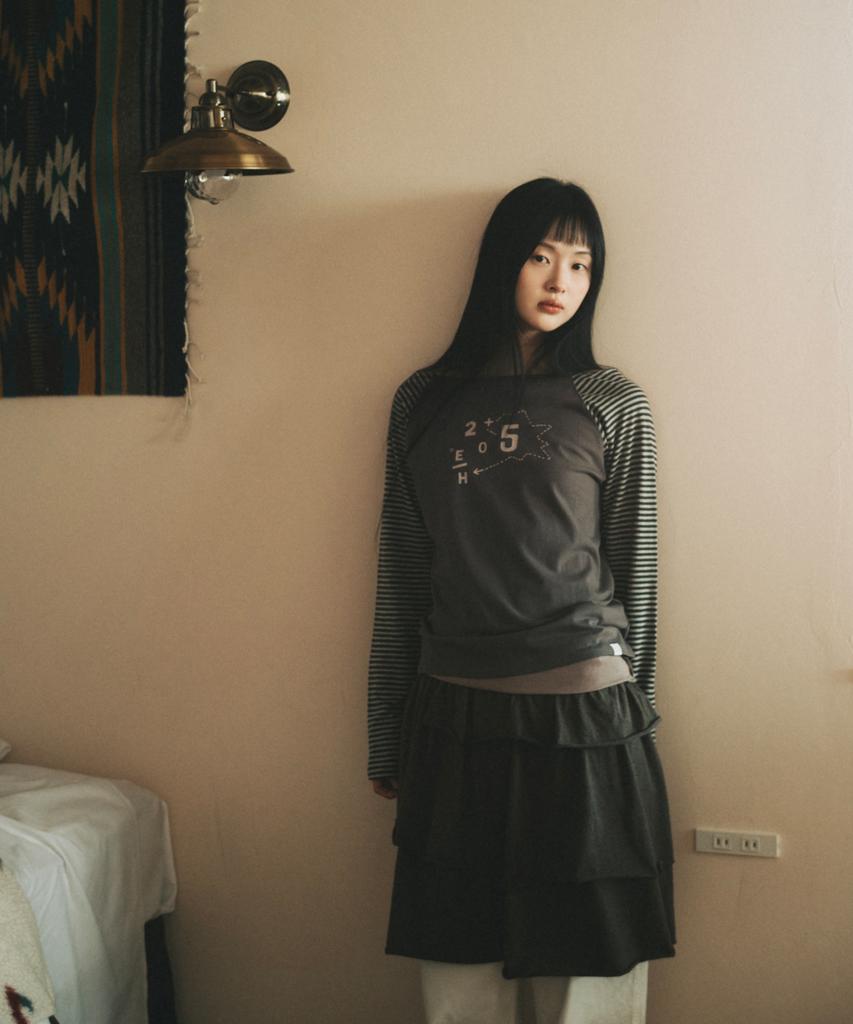 Ohesio Diagram One-Shoulder T-Shirt, Charcoal