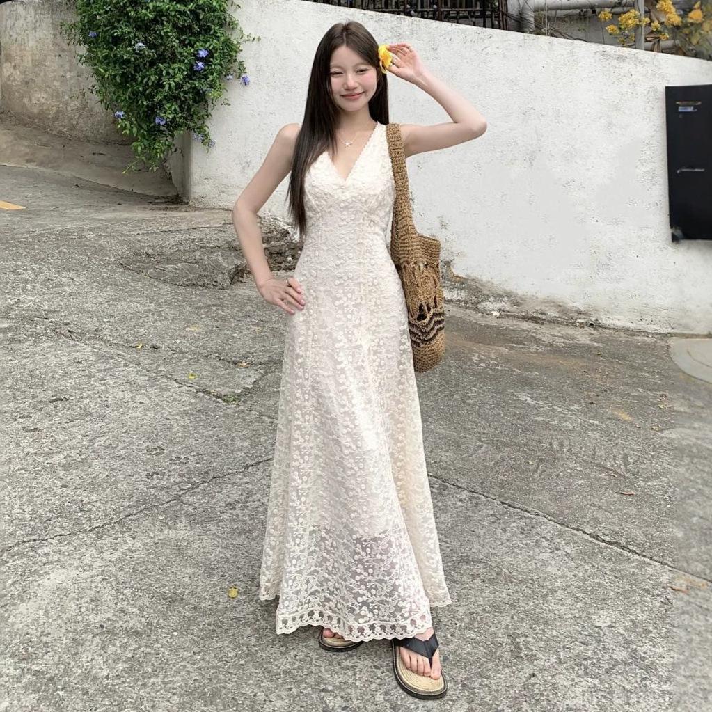 V-neck heavy industry lace crochet vest dress women's summer new waist and thin A-shaped long dress