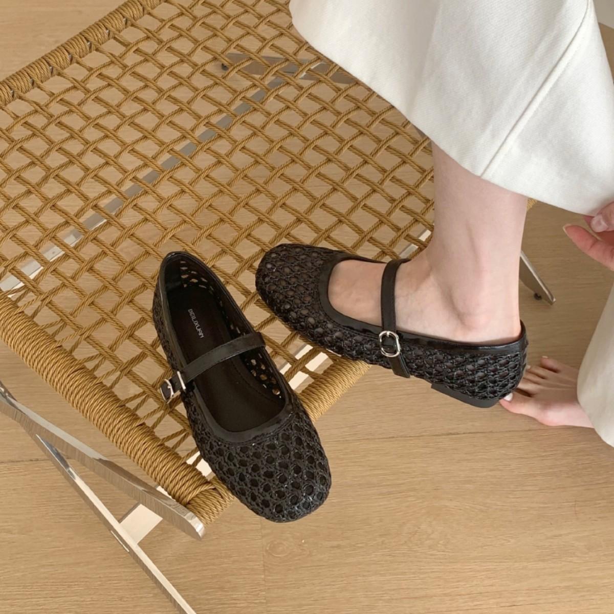 

Retro Woven Mary Jane Shoes Women S Round Head Hollow Breathable Flat-Soled Single Shoes Commuting Versatile Light Mouth Shoes 35