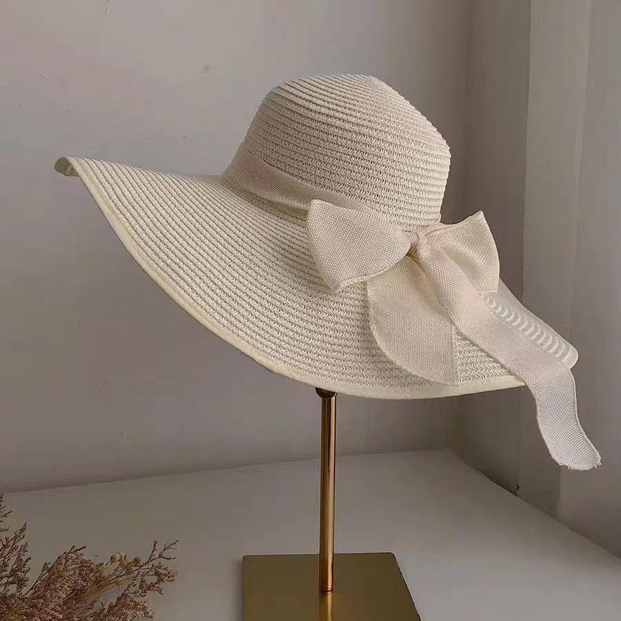 Women's Extra Large Wide Brim Straw Sun Hat with Bowknot - Summer Seaside UV Protection