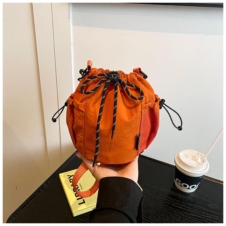 

Холщовая сумка женская 2025 новая трендовая брендовая сумка для мобильного телефона для отдыха, спорта, путешествий, мессенджер, маленькая сумка-ведро