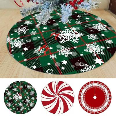 Red Swirl Design Christmas Tree Skirt Polyester Fabric Flowers Pattern Xmas Tree Mat Material Round Shape Tree Base Cover