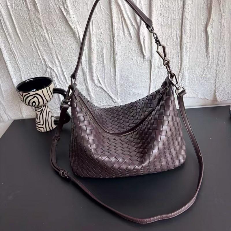 2025 Сумка Легкая Роскошь Нишевая Кожаная Пельмень Изысканная Маленькая Ручная Высококачественная Плетеная 25x18x13cm