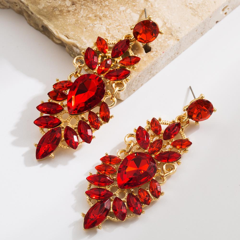 New Dynasty-style Vintage Drop-shaped Stud Earrings for Women, Exquisitely Stylish, Extremely Dazzling Earrings Set
