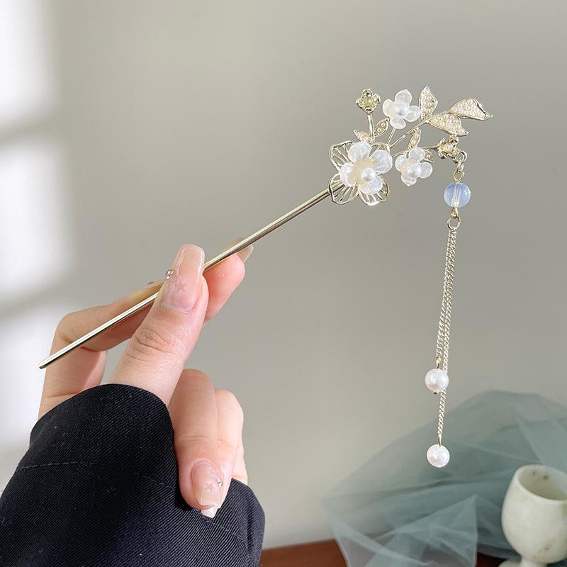 Elegante Hanfu-Blumenhaarnadel: High-End Quasten-Stufen-Schütteln für Hochsteckfrisur