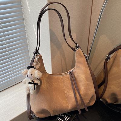 Korean Texture Women's Tote Bag 2026 Large Capacity Cute Pendant One-shoulder Crossbody Bag Casual Underarm Bag