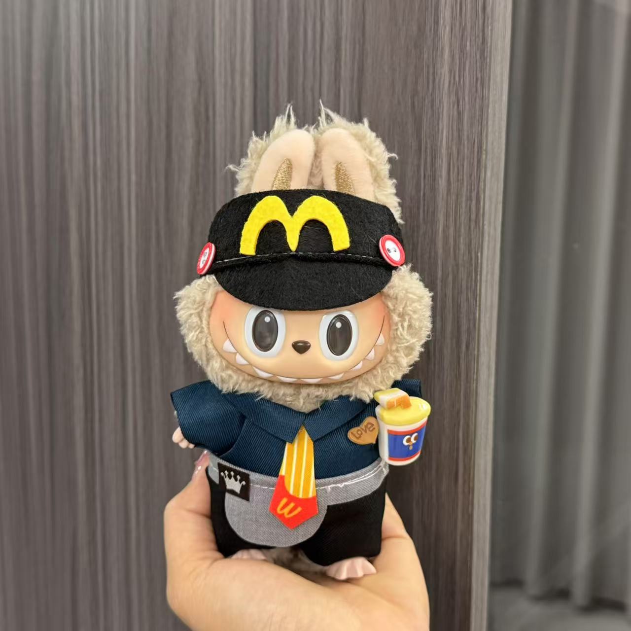 

Тільки одяг для ляльки Лабубу 17 см Плюшева лялька Лабубу Набір одягу Лабубу no doll