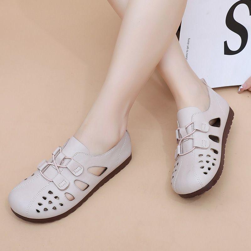 Sandálias Vazadas para a Coleção de Verão Feminina Sapatos Casuais Modernos e Versáteis Respiráveis e Fáceis de Calçar
