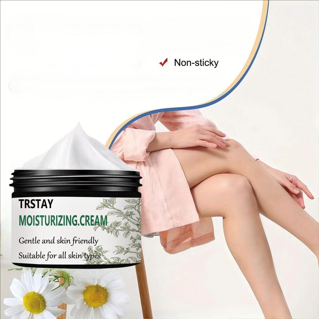 Gentle and non-irritating, the translucent and blemish moisturizing cream tightens the skin, brightens the complexion