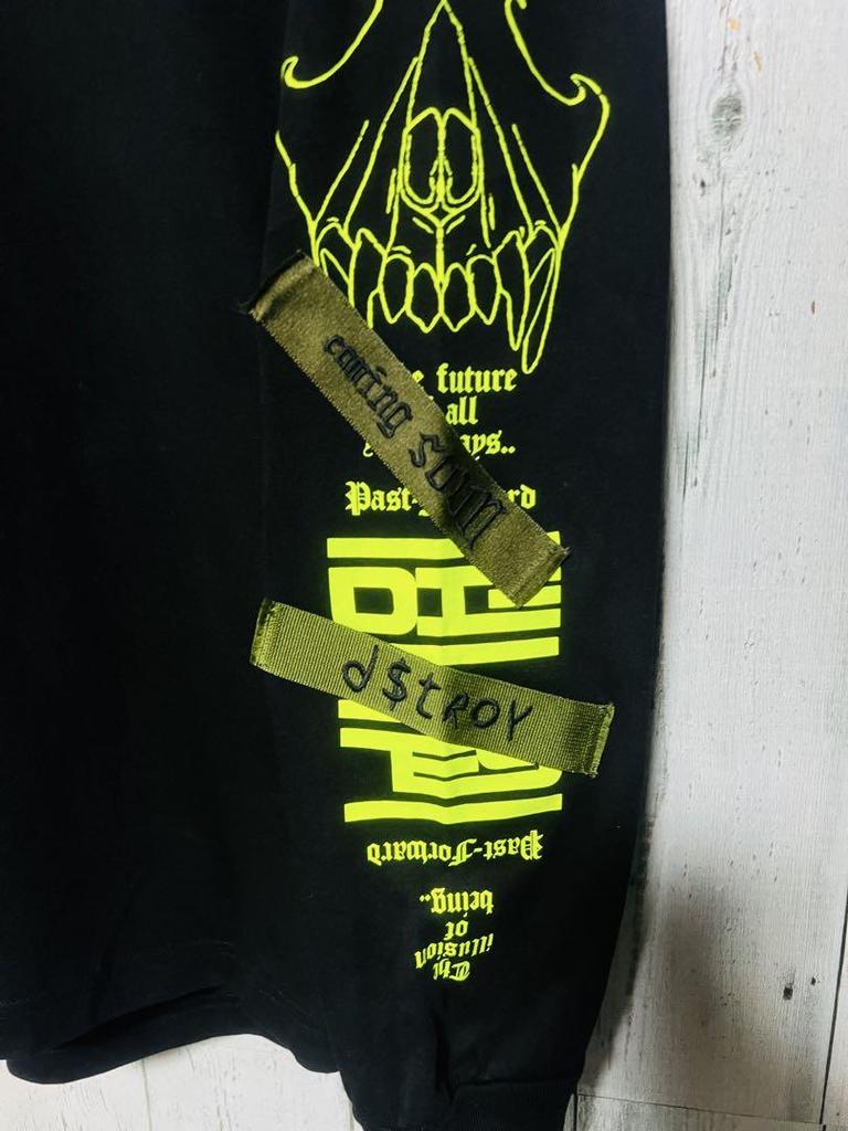 [USED] Extremely limited edition DIESEL hoodie with Wolf tattoo logo. Thin.