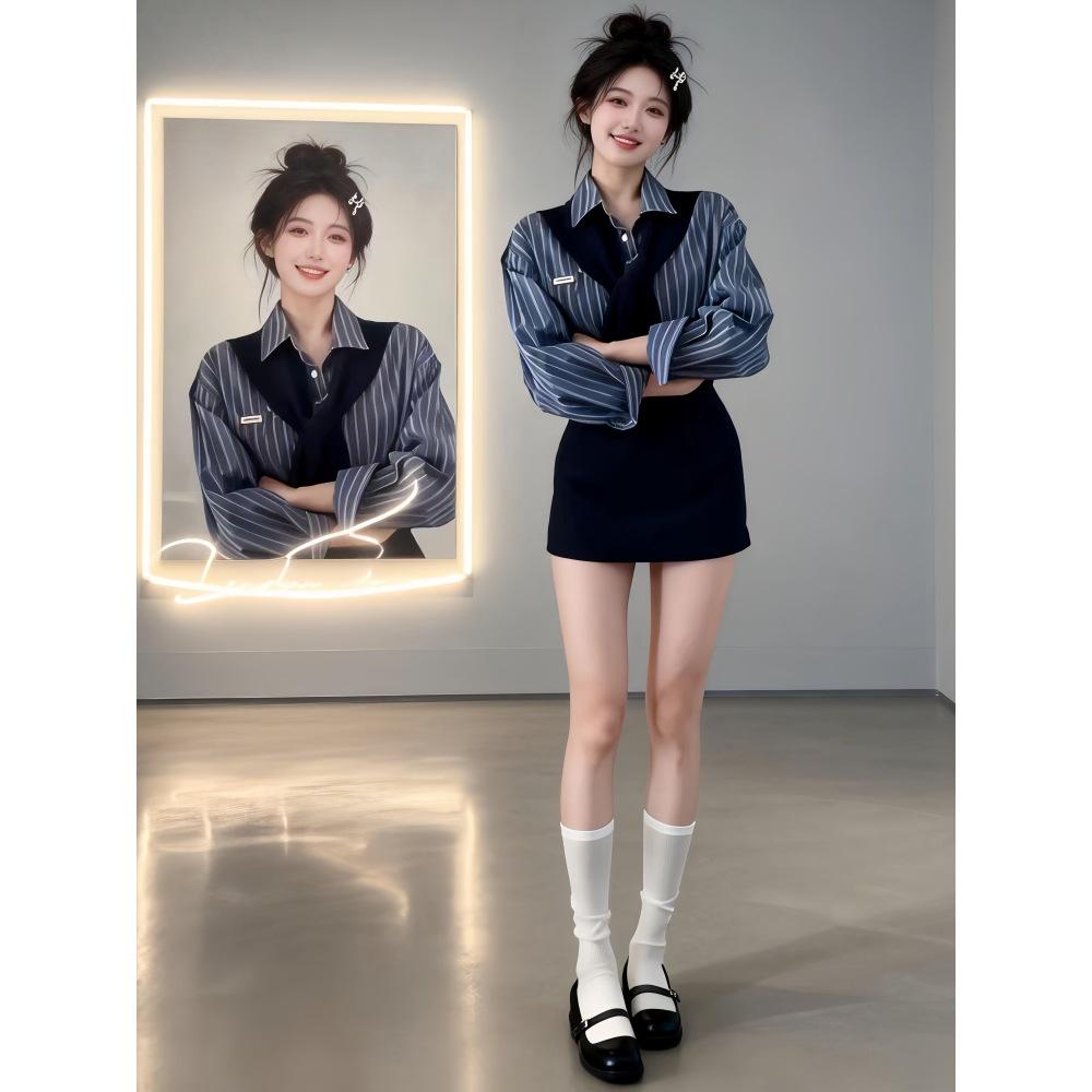 Spring 2026 Korean Chic: Unique Striped Polo Collar Shirt  Short Skirt Set - Three Pieces M