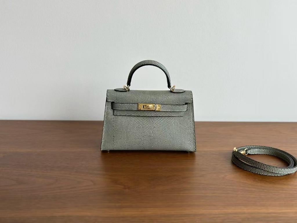 Sheepskin Collar Layer Cowhide Down Jacket 2.0 Version Leather Five-Gold Cowhide Kipskin Single-Leather Strap Female Bag New Style