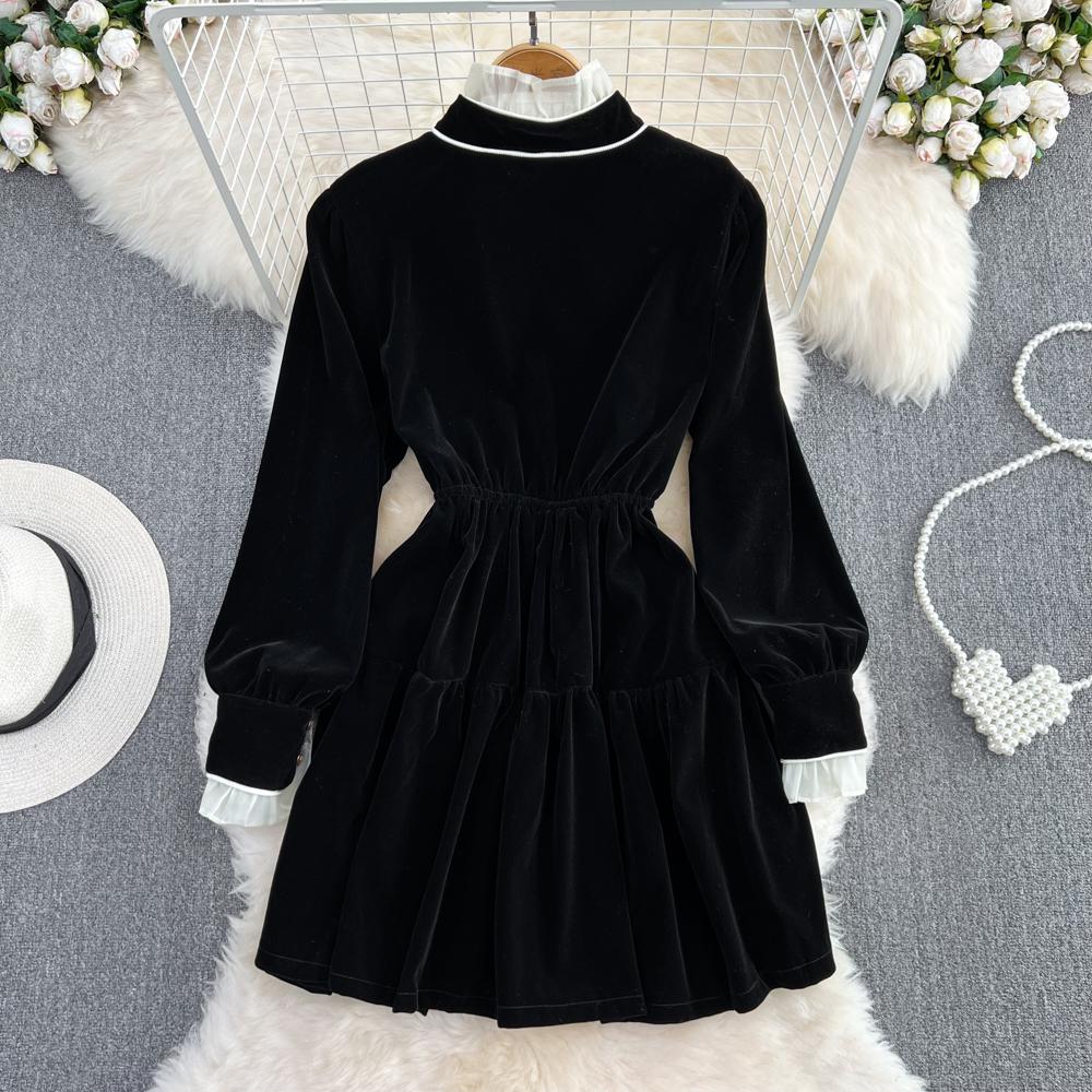 Autumn Winter Vintage Court Style Hepburn Stand Collar Wooden Trim Splicing Velvet Dress Women Christmas Ruffles Mini Black Dresses