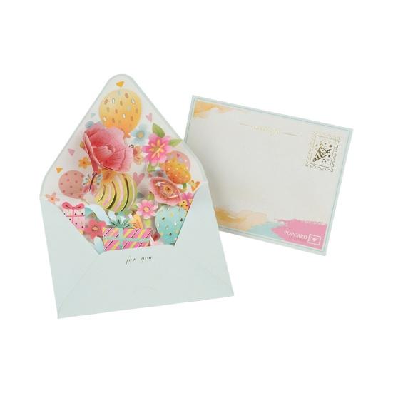 Tarjeta de felicitación con diseño de flores de colores múltiples y sobre con diseño de hojas en 3D y pintura de acuarela