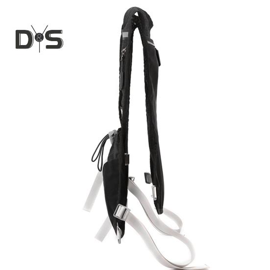 Multi-Pocket Running Vest Breathable Cycling Vest with Phone Holder Reflective Design Mesh Vest with Adjustable Straps for Running Cycling Marathons