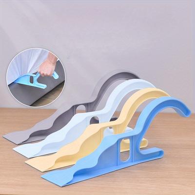 Bedsheet Clips One Key To Unlock Heart Quilt Holder with Quick Mattress Lifter Ergonomic Mattress Wedge Elevator Make Bed Tidy