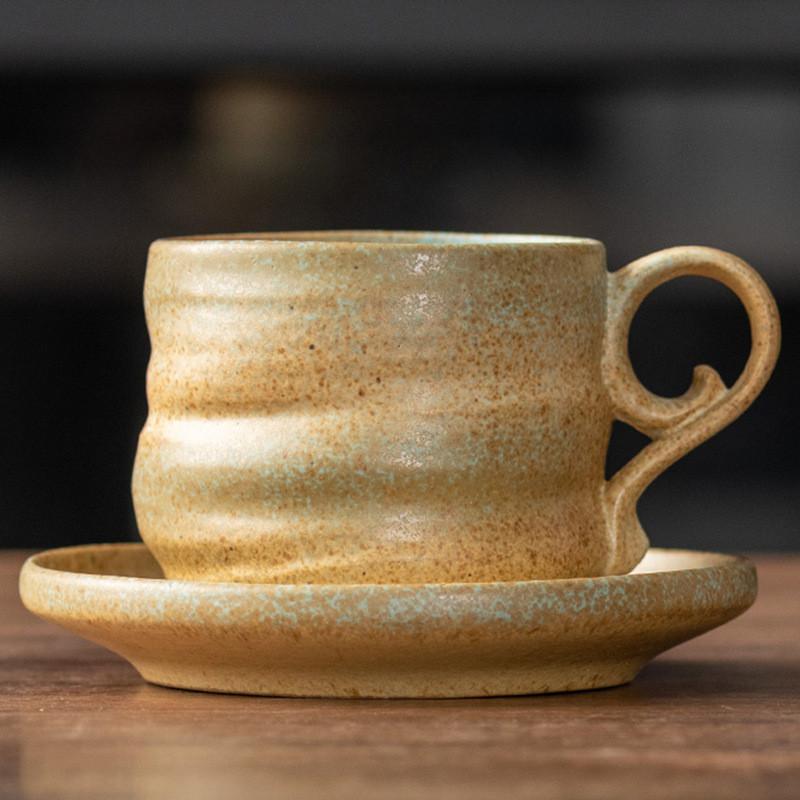 

Керамический набор из кофейной чашки и блюдца, креативная ретро-кружка, обожженная в печи чашка для латте-арта в кофейне, чашка для послеобеденного чая 200-400ml