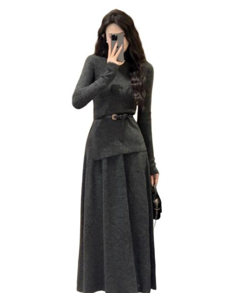 Chic Little Channel Style Knit Dress - Women's Autumn/Winter Set