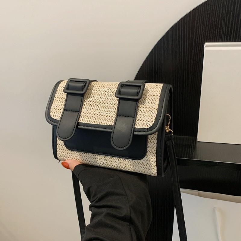 

Simple And Stylish Retro Texture 2023 New Summer Fashion Literary National Style Woven Patchwork Shoulder Messenger Small Square Bag Women чёрный