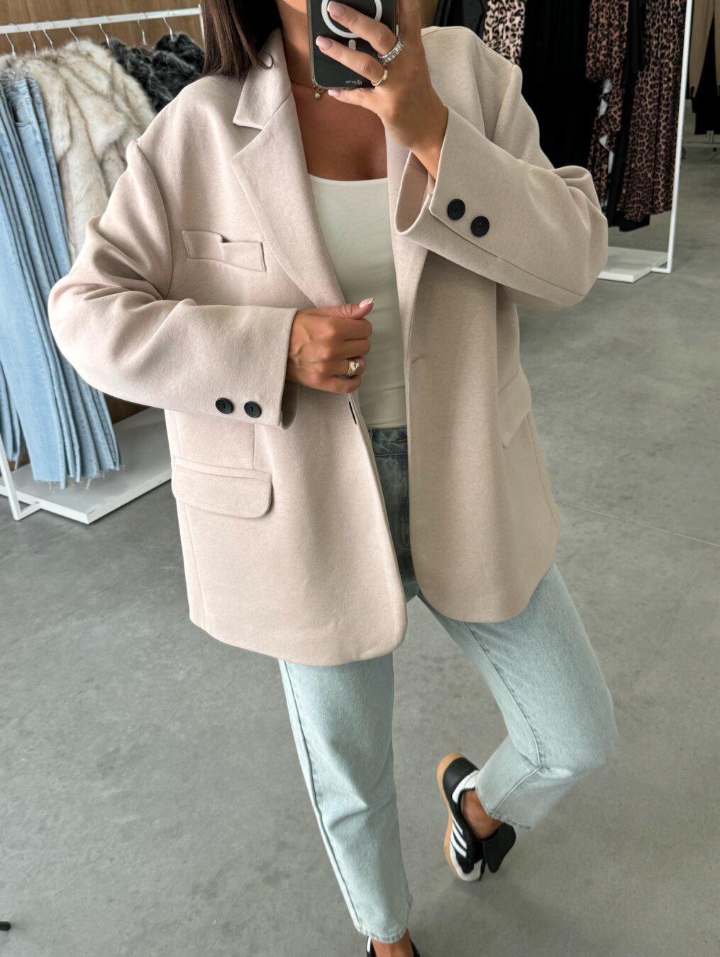 

2024 Женское осенне-зимнее пальто из шерсти с длинным рукавом и отложным воротником на одной пуговице XL абрикосовый