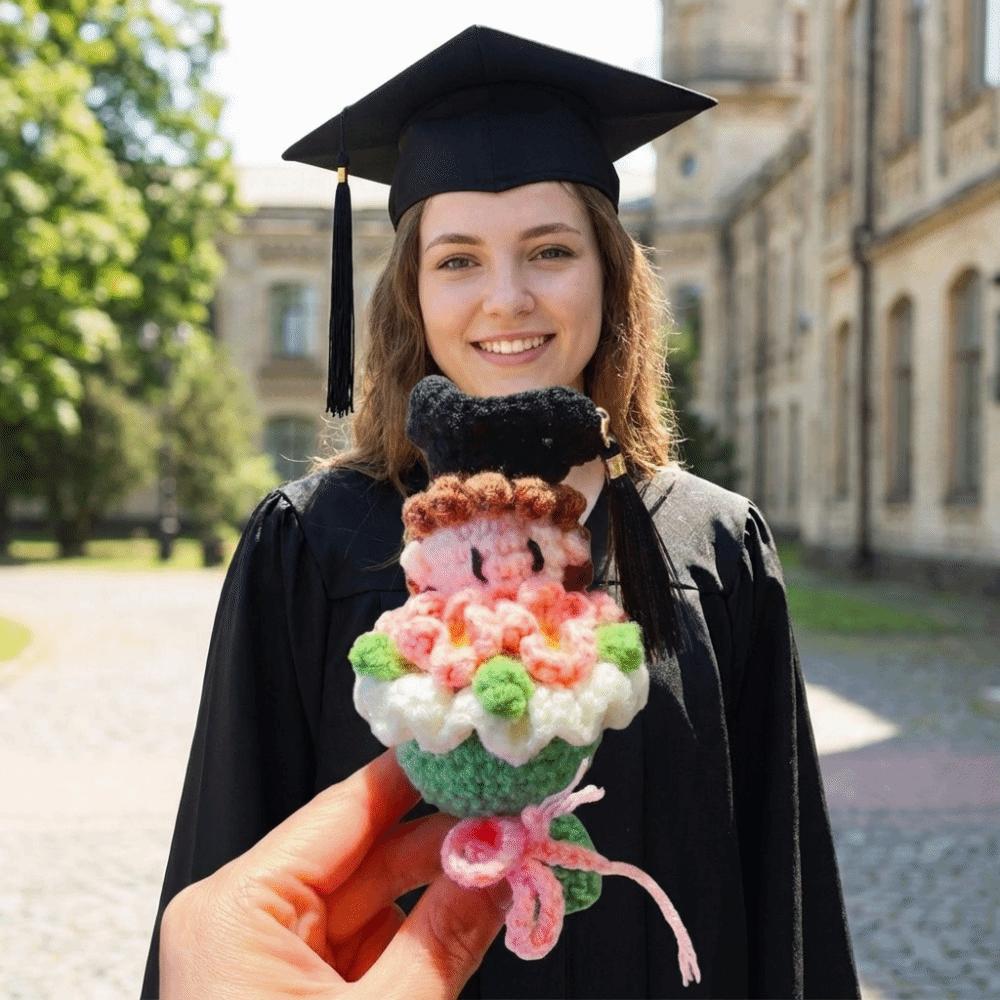 13cm Knitted Graduation Doll Funny Handheld Flower Doll Crochet Bouquet Graduation Gift