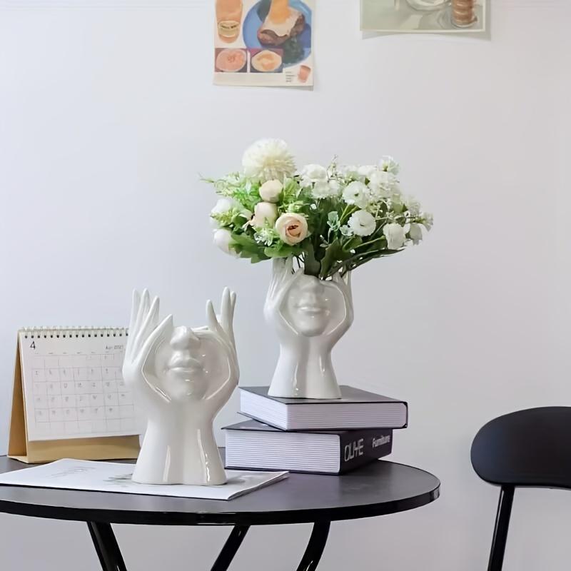 Creative Office Pen Holder Organizer Home Face Decoration Vase Desktop Eyebrow Pen Makeup Brush Holder Art Sculpture Ornament