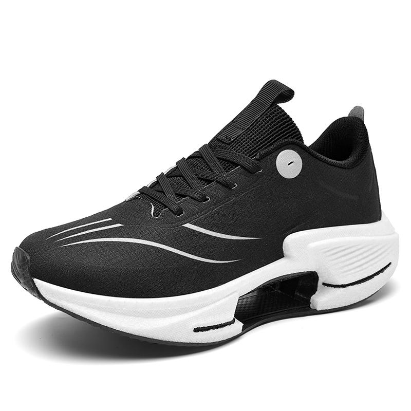 

Мужские кроссовки для бега с амортизацией, нескользящие, для улицы, спортивные, на шнуровке, легкие, для легких бегунов 45 чёрный