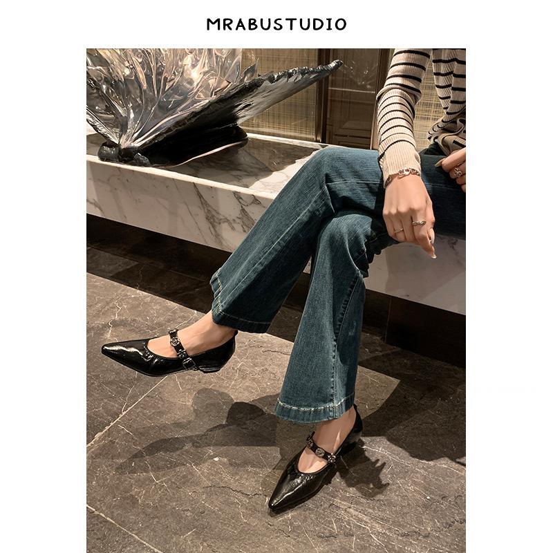 Retro Xiaoxiangfeng Is Beautiful, with Skirts, Comfortable and Soft Leather, Not Tired, and the Inner Feet Increase In Height. Mary Jane Single Shoes