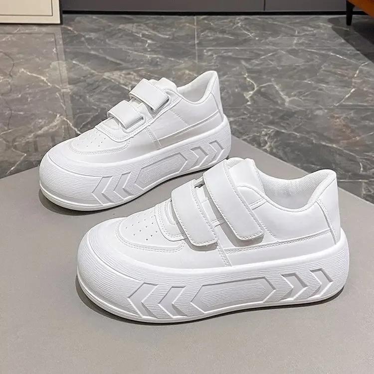 Dicksohlige Brotschuhe für Damen Frühling Höhenerhöhung Kleine weiße Schuhe Sport Freizeit Große Zehenplatte Damenschuhe