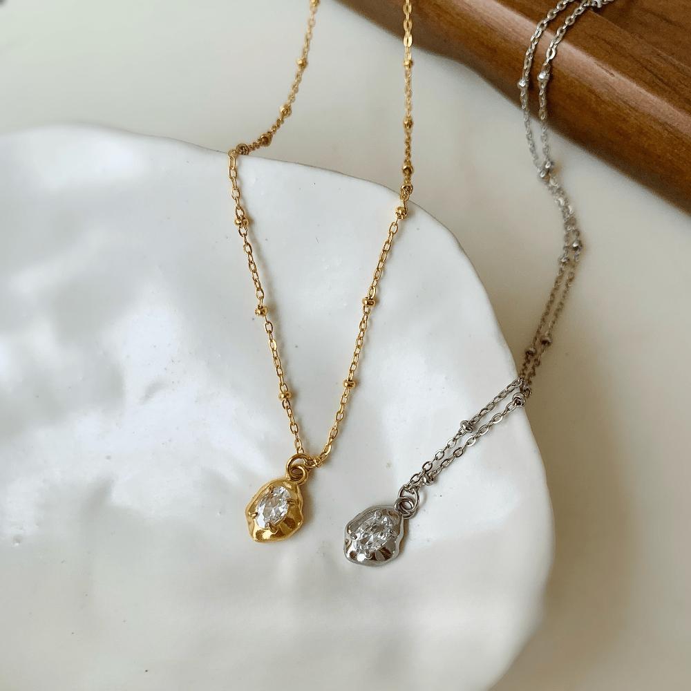 New irregular pendant, Japanese and Korean style necklace, exquisite pendant necklace.