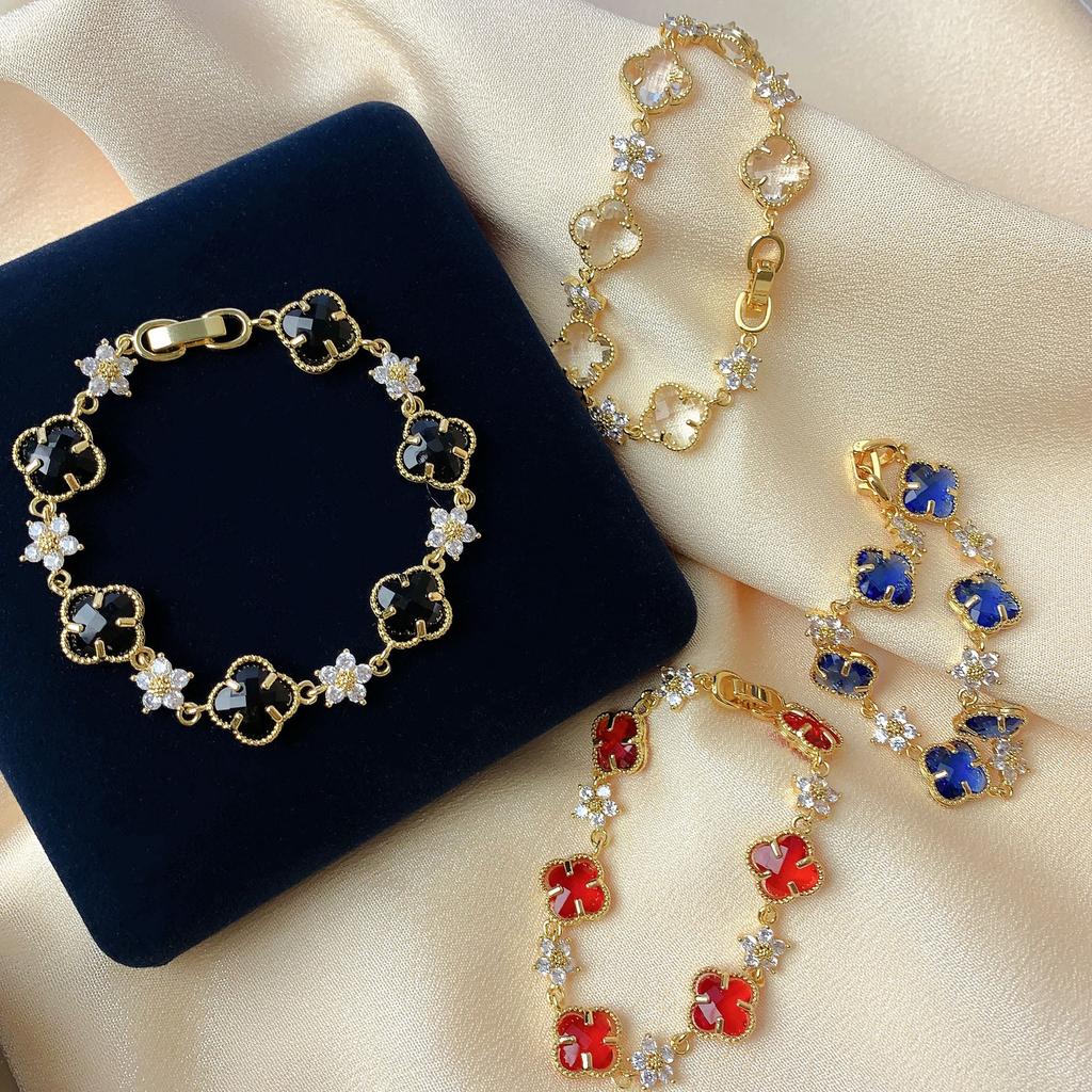 Armband verliert nicht die Farbe weibliches vierblättriges Kleeblatt neuer Zirkonia-Handschmuck leichtes luxuriöses doppelseitiges einfaches High-Level-Gefühlsarmband