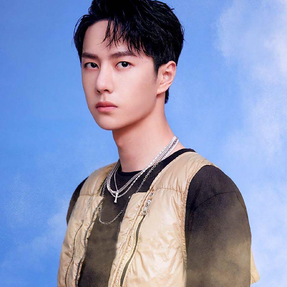 Wind Style Male  Korean Style Pendant Women Necklace Bone Clavicle Chain Fashion Jewelry