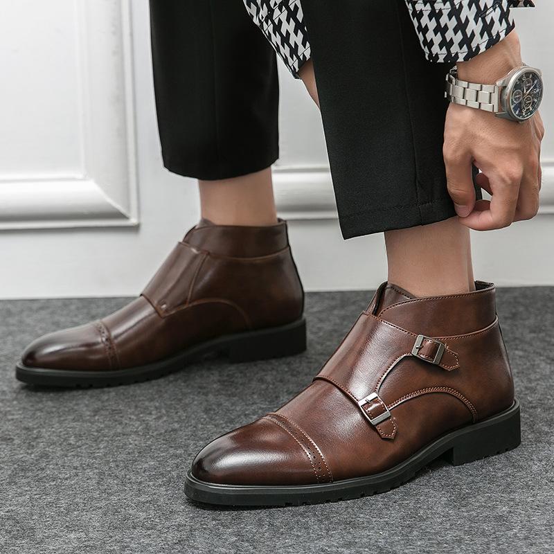 Men's leather boots fashionable large size new Martin boots trendy men's pointed leather shoes retro locomotive boots