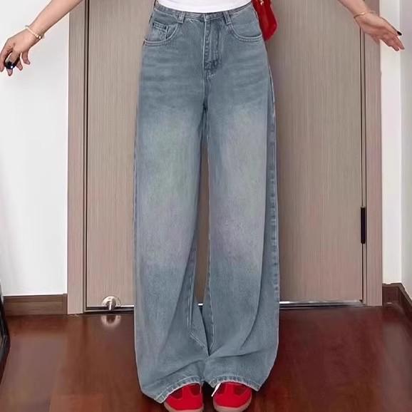 2025 Plus Size Petite Slimming Wide Leg Jeans: Loose Design for a Taller Look