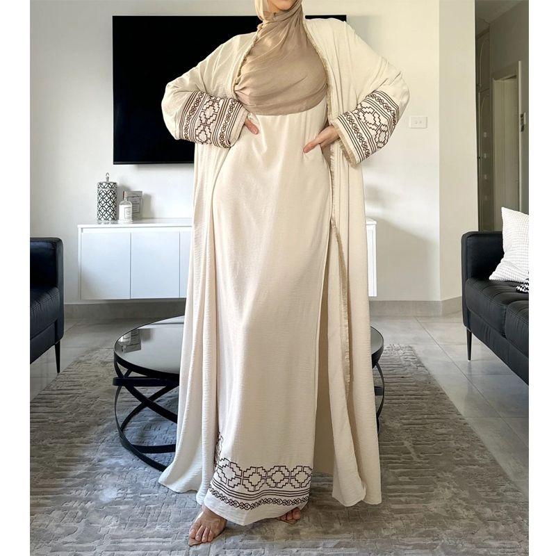 2025 Middle East Indonesia Boutique Embroider Fashion Tassel Cuff Pure Color Cardigan Dubai Arab Robe Dress