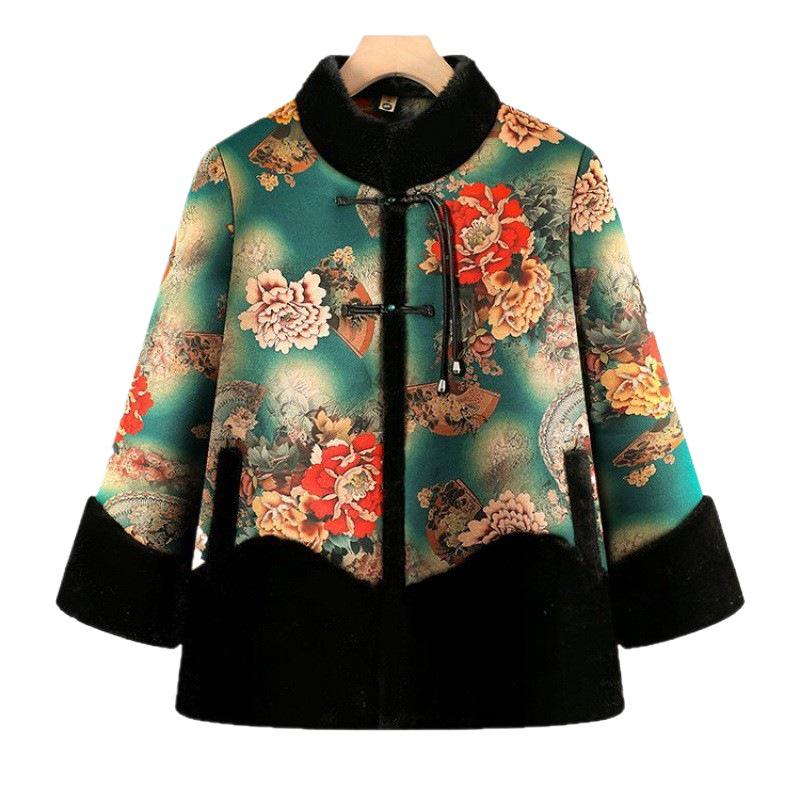 Stylish Winter Coat for Middle-aged and Elderly Women with Velvet Lining - Loose Fit, New Chinese Style