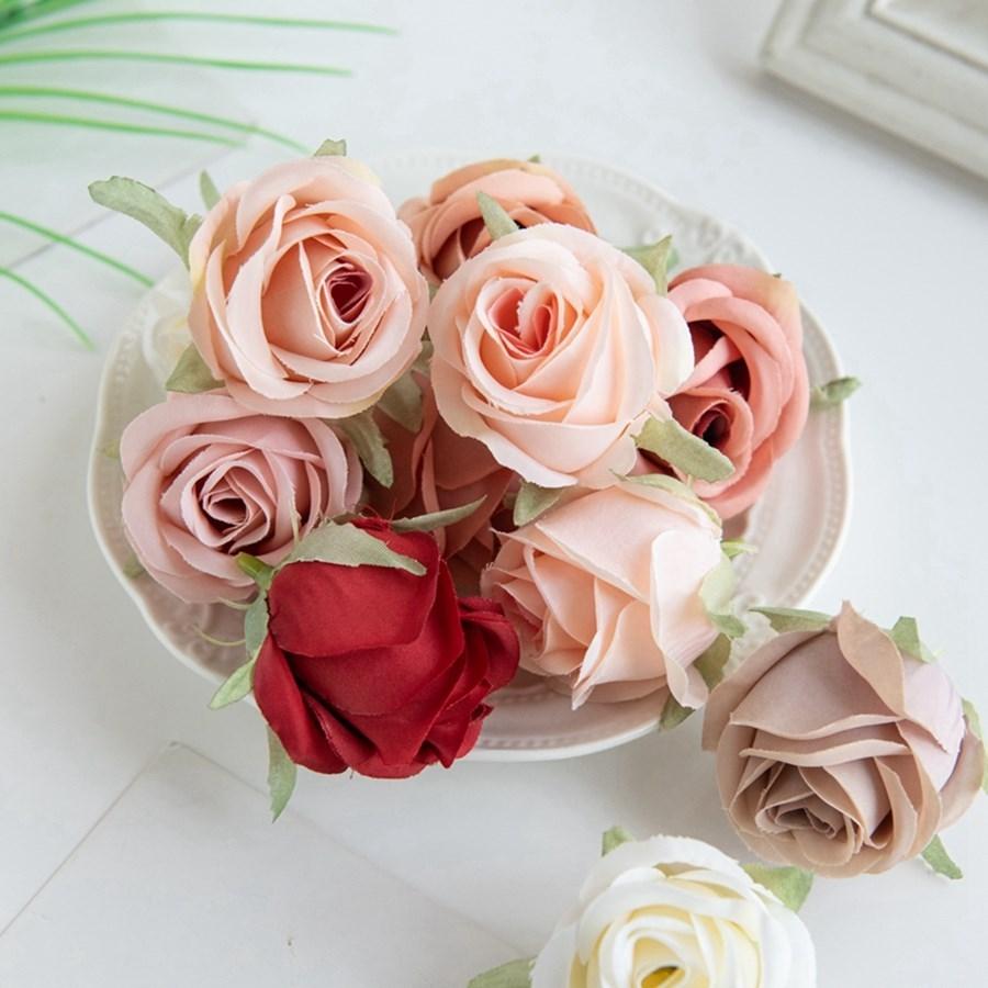 

50/100PCArtificial Flowers Home Outdoor Garden Wedding Wall Decor DIY Festival Wreath Scrapbook Accessories Silk Rose Heads gift 50 Pcs