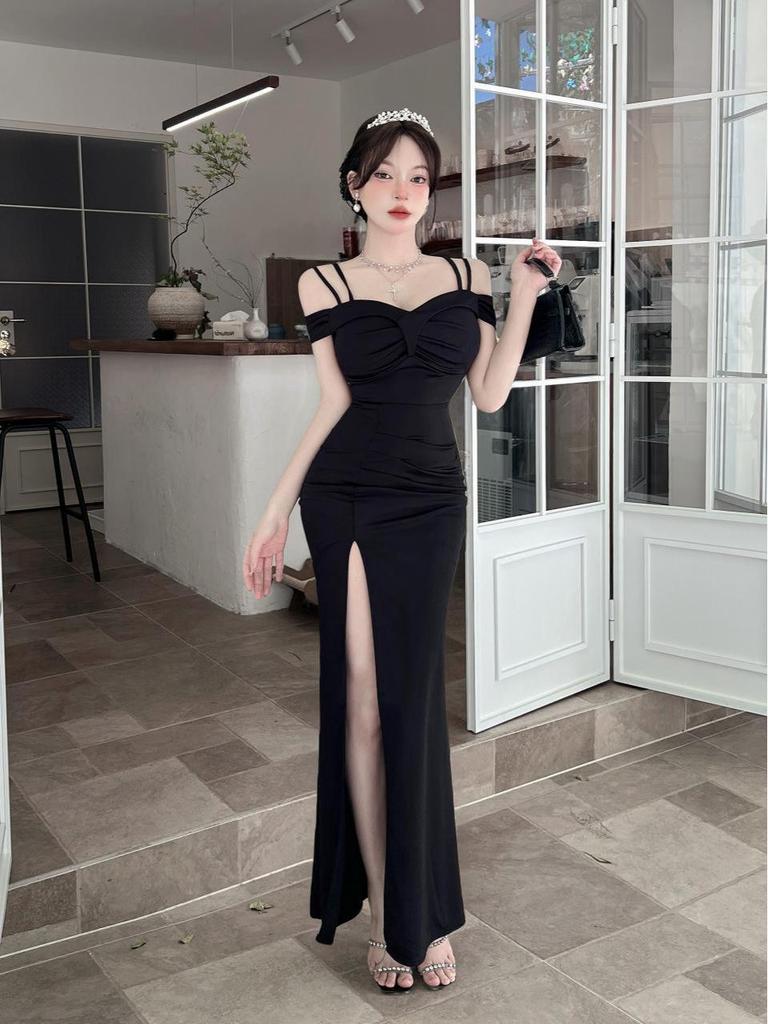 Rochie de seară elegantă cu umerii goi: Rochie Bodycon Sexy Decolteu Adânc și Crăpătură Înaltă pentru Femei Mature