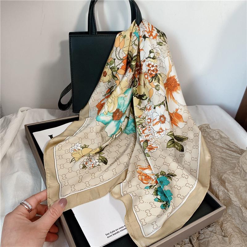 Luxury Desig Cashew Print Square Scarf Women’s Summer Breathable Silk Bandanna Luxury Female Neckerchief Fashion Hijab Gift 70cm