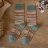 Women's Cotton Socks for Autumn and Winter Thickened Retro Mid-calf Women's Ethnic Pile Socks
