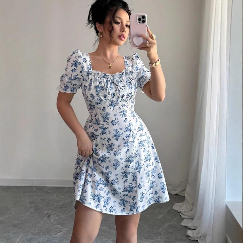 Square Collar Summer Puff Short Sleeve Floral Dress Fashion Elegant Slim Fit A-line Party Short Dress Female Casual Sweet Holiday Clothing