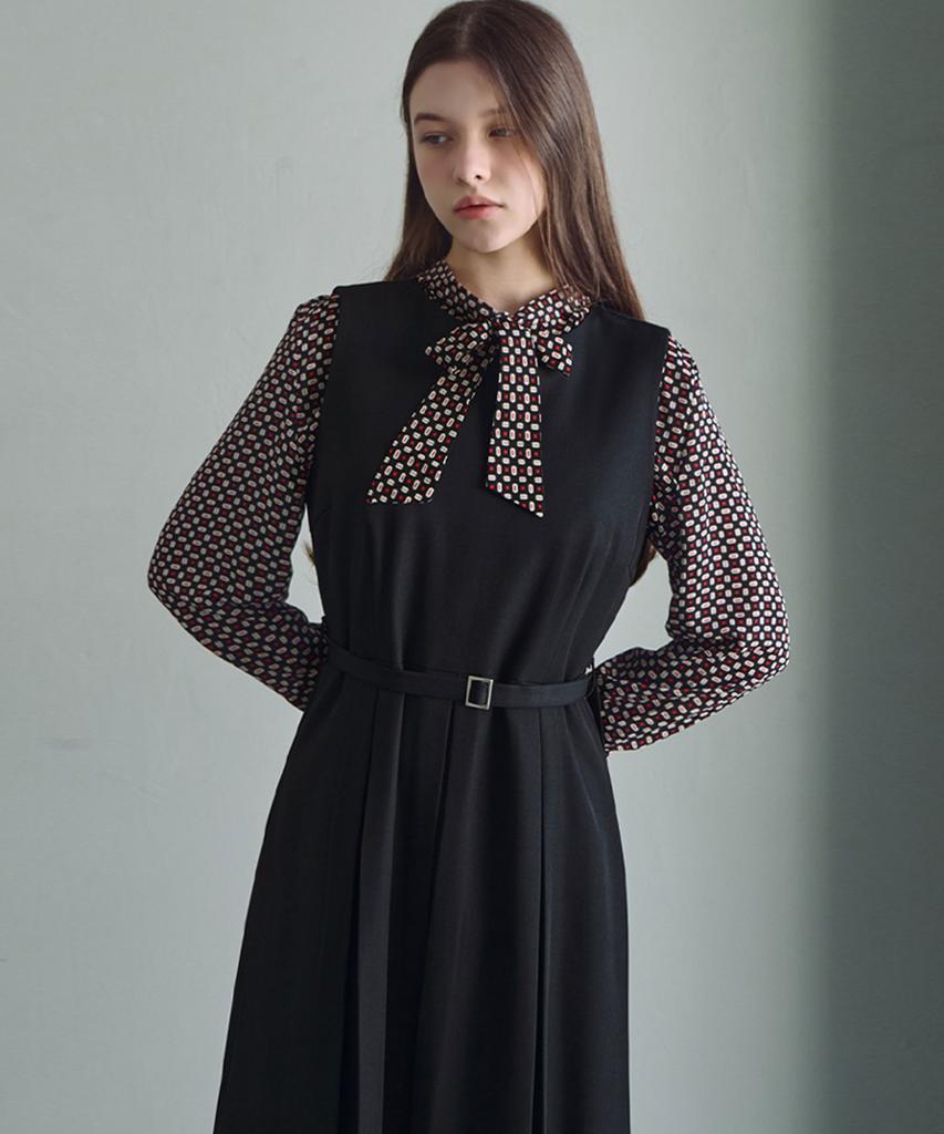 Lucida Elegant Pleated Long Dress