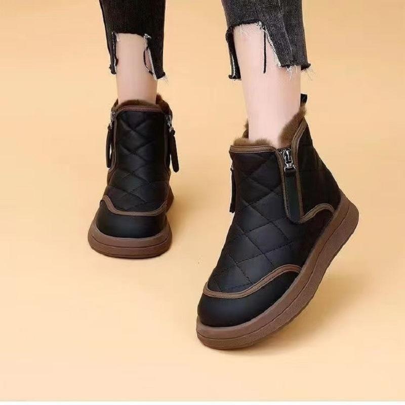 Winter Plush Warm Snow Boots for Women, Thickened Soft Soled Plush Cotton Shoes, New Fashionable Anti Slip Thick Soled Boots