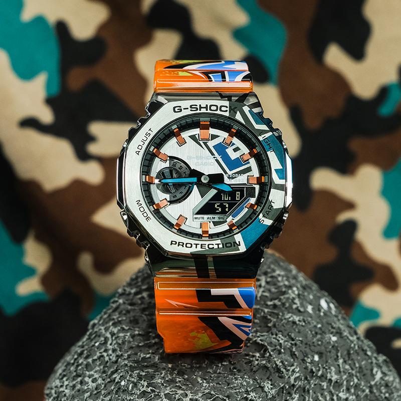 Casio 's 40th Anniversary First Street Graffiti Casual Fashion Sports Waterproof Quartz Movement Quartz Movement Resin Strap Japanese GM-2100SS-1APR