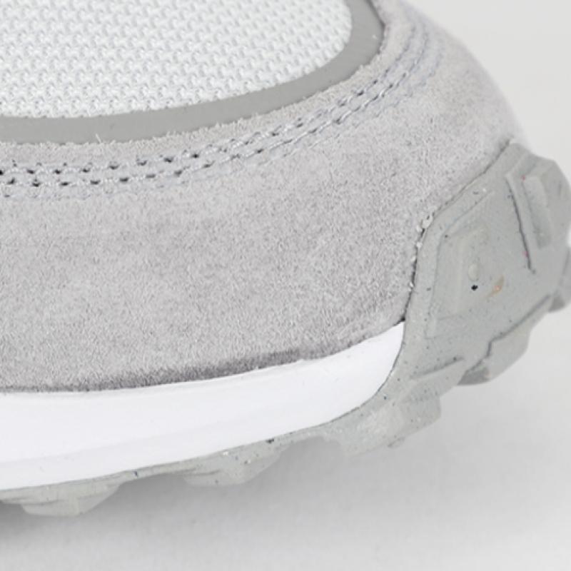 Nike Waffle Debut